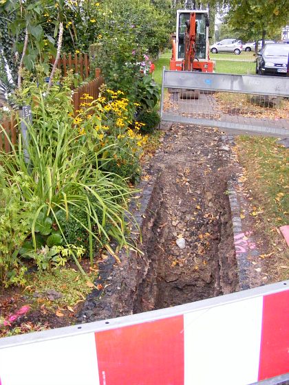 Wasserleitungsbau in der H&ouml;rmker Stra&szlig;e, mit Verkehrsbehinderungen ist zu rechnen