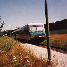 Haltestelle der DB in L&ouml;dingsen